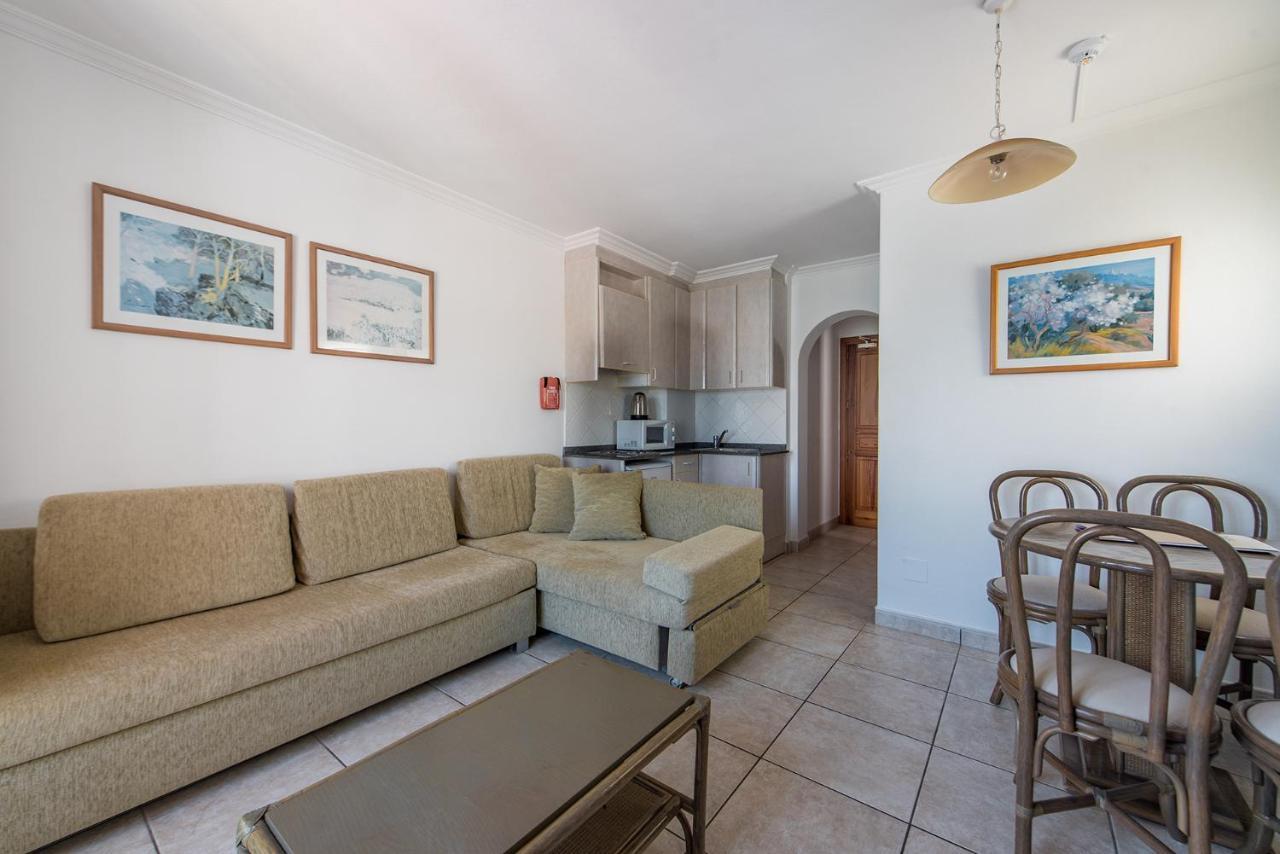 Apartamentos Es Cane Ес-Кана Екстер'єр фото
